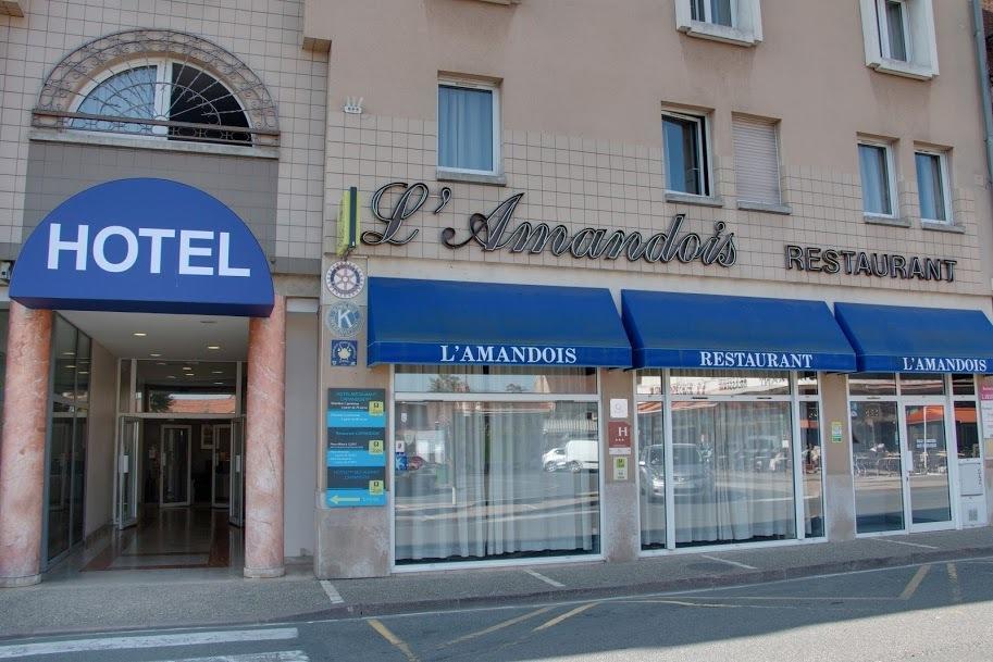 阿曼多餐厅酒店 Saint-Amand-Mont-Rond 外观 照片